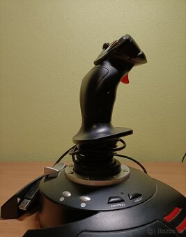 Volant a joystick na PlayStation 3 - 4