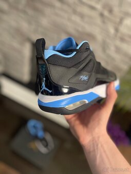 Jordan 3 Stay Loyal Blue - 4