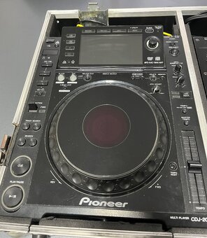 Pioneer CDJ2000 - 4