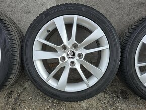 Zimne kolesa Skoda Octavia 5x112 r17 225/45 r17 - 4