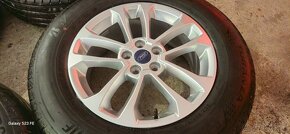 Predám krásny zanovný letný komplet Ford Kuga 225/65 R17 - 4