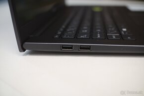 Asus VivoBook OLED K513EA  2 ROKY, ŽIVÉ FARBY - 4