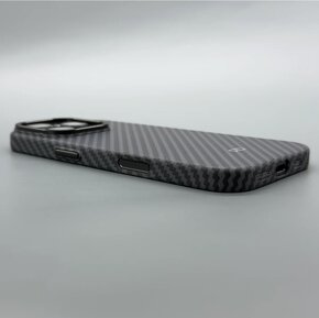 RD Carbon Fiber Case V3 -Iphone 13 - 4