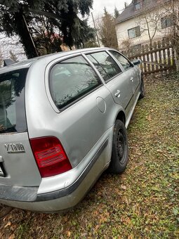 Škoda Octavia 1 combi - 4