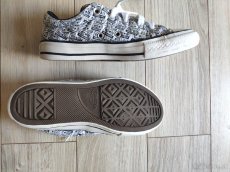 Converse 36 - 4