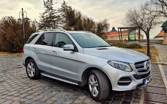 Mercedes-Benz GLE Trieda 350d 4 Matic 3.0 L 4x4 - 4