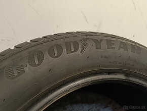 235/60 R18 Zimné pneumatiky Goodyear Vector4Seasons 2 kusy - 4