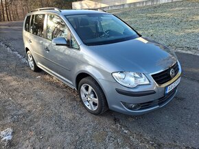 VOLKSWAGEN TOURAN 1,9 TDI - 4