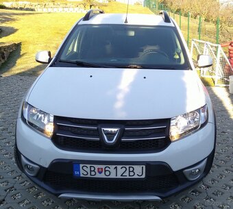 Dacia Sandero Stepway 1,5dCi 07/2015 - 4