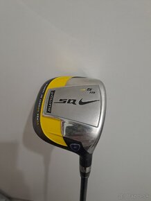 Predám sadu golfových palíc Nike SQ sumo2- Driver a hybridy - 4