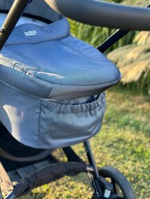 BRITAX B-Motion 4 PLUS + FisherPrice kresielko - 4