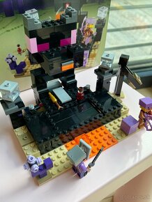 Lego Minecraft 21242 Arena v Ende - 4