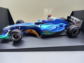 F1 SAUBER PETRONAS SHOWCAR 2005 VILLENEUVE MINICHAMPS 1:18 - 4