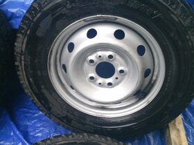 LETNE PNEU 215/70 R 15 C OBUTE NA NOVYCH DISKOCH PEUGEOT - 4