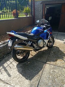 Suzuki GSX 650 F - 4