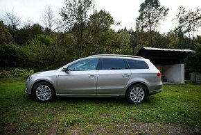 Volkswagen Passat Variant 2.0 TDI DSG - 4