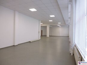 MASARYKOVA: VOĽNÉ OBCHODNÉ priestory- PRÍZEMIE 190 m2-KLIMAT - 4