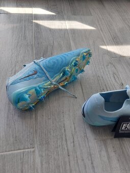 Kopačky Nike Phantom GX Elite FG - 4