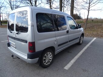 Citroen Berlingo 1.4 - 4