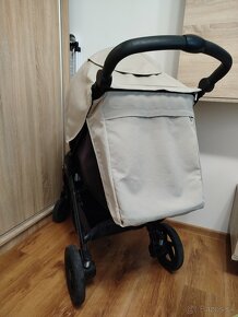 Britax bmotion - 4