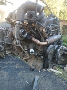 Motor 2,7xdi mercedes - 4