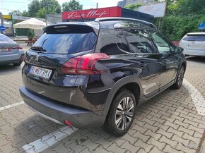 Peugeot 2008 1.6 BlueHDi 100 Allure - 4