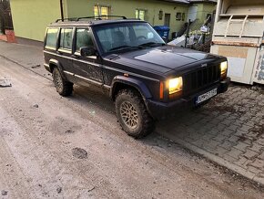 Jeep CHEROKEE 2.5TD - 4