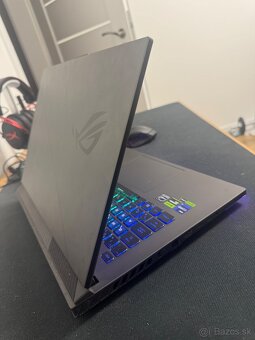 ASUS ROG Strix G16 - 4