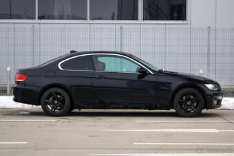 BMW Rad 3 Coupé 325 i A/T - 4