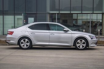 Škoda Superb 2.0 TDI L&K EU6 - 4