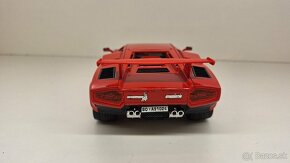 1:18 LAMBORGHINI COUNTACH - 4