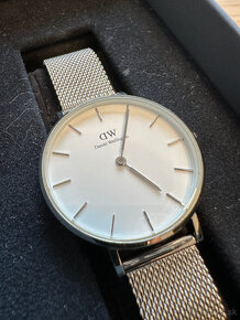 Strieborné hodinky Daniel Wellington - 4