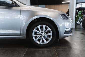 Škoda Octavia Combi 1.6TDi 115k MT 5 Ambition EU6 - 4