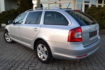 ŠKODA OCTAVIA COMBI 2 FACELIFT 2.0 TDI, BIXENÓNY, KOŽA, R16 - 4