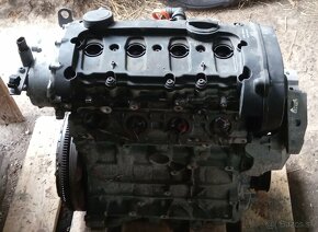 Motor 2.0 FSI 4x4 4 motion 110 KW BVX 170 000 km - 4