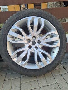 275/45 R21 Range Rover - 4