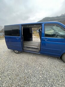 VW Multivan T5 rv 2005  TDi 2,5 - 4