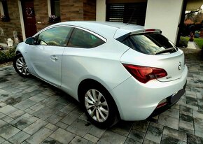 OPEL ASTRA GTC - PREDAJ AJ NA SPLÁTKY - 4