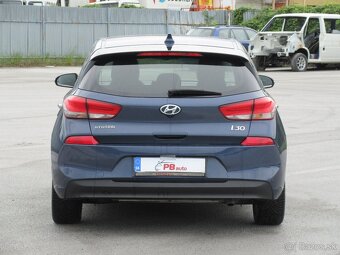 Hyundai i30 1.6 CRDi 136 Style Automat s odp. DPH - 4