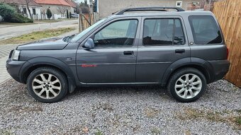 Land Rover Freelander - 4