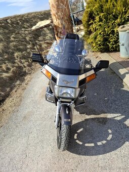 Honda Goldwing 1200 - 4