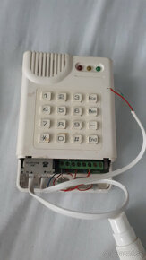 Predám alarm DSC PC 585H Classic - 4