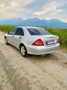 Mercedes C220 CDi A/T - 4