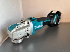 MAKITA DGA521Z - Akumulátorová uhlová brúska X-LOCK - 4