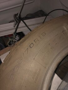 Pneu 235/70r16 - 4