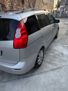 Mazda 5 - 4