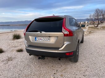 Volvo XC60 D5 AWD - 4