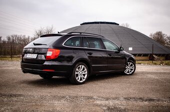 Škoda Superb 2.0 TDI 103kw DSG Exclusive - 4