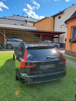 Volvo V90 D4 AWD - 4