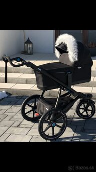 Thule Urban Glide 2 s vaničkou - 4